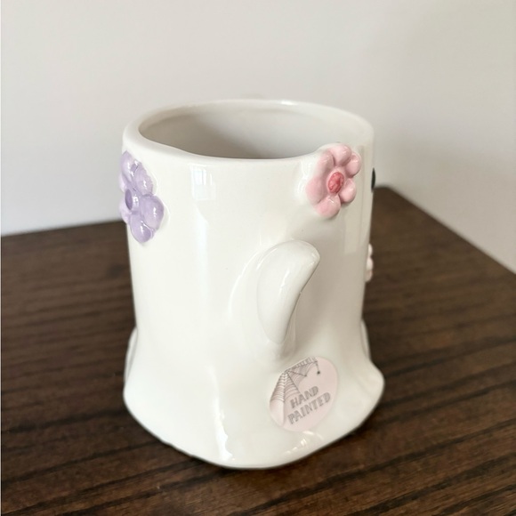 👻🩷Cobwebs & Cauldrons Hippie Ghost Mug with Flowers - Picture 3 of 5